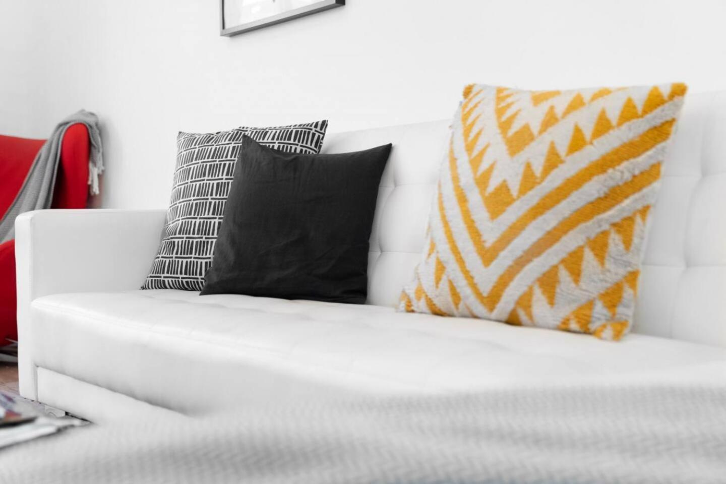 Loft Style Apartment - Near City Centre - Smart Tv- Wifi - Parking - Top Rated - 3Nt برمنغهام المظهر الخارجي الصورة