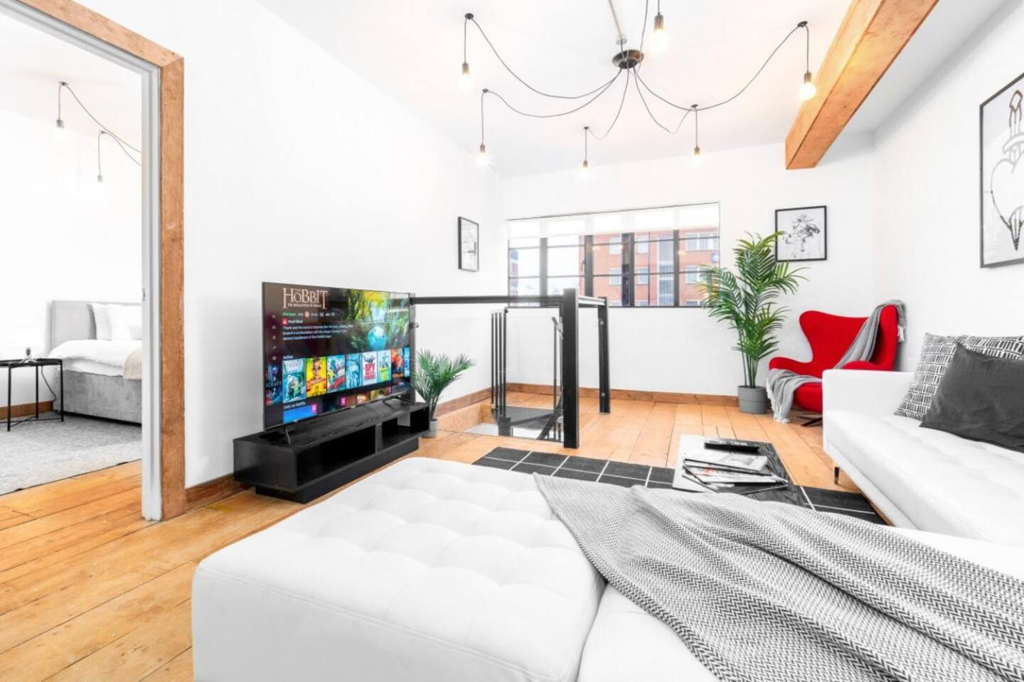 Loft Style Apartment - Near City Centre - Smart Tv- Wifi - Parking - Top Rated - 3Nt برمنغهام المظهر الخارجي الصورة